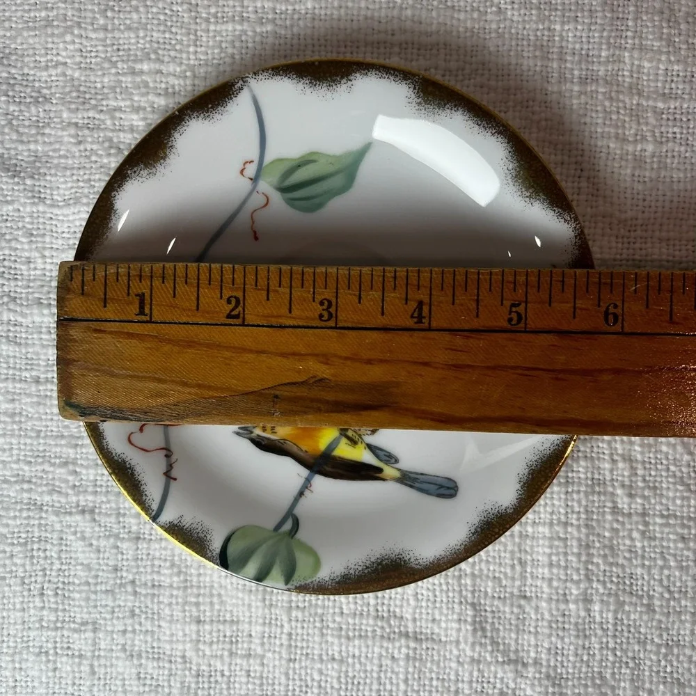 Vintage Lefton China‎ Hand Painted Yellow-Breasted Chat Bird 5.75
